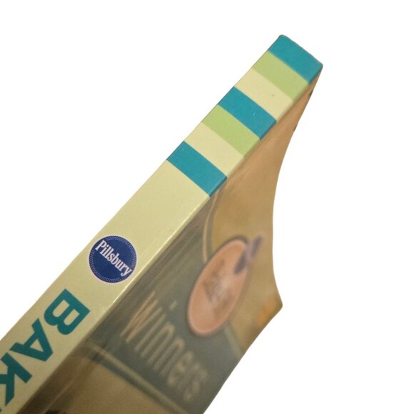 Pillsbury Bake Off Winners Cookbook 100 Top Recipes From The 42nd Contest - Picture 3 of 14